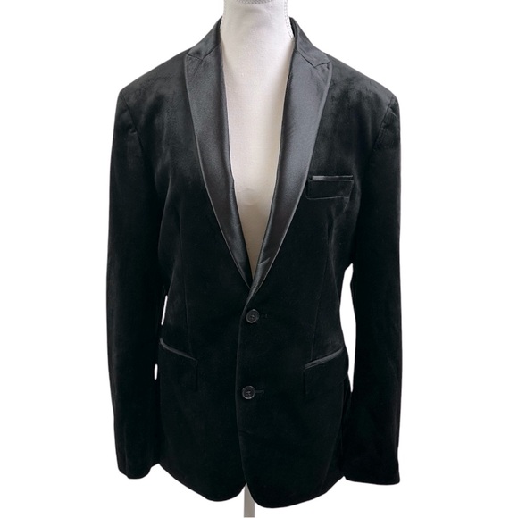 INC International Concepts Men’s Slim Fit Black Velvet Blazer Formal Size Small - Picture 4 of 17